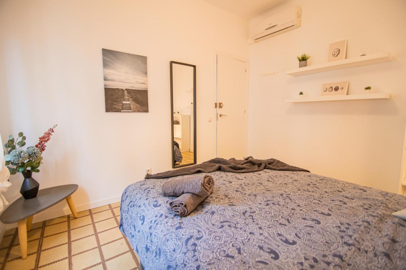 Blai Hostel Barcelona Exterior photo
